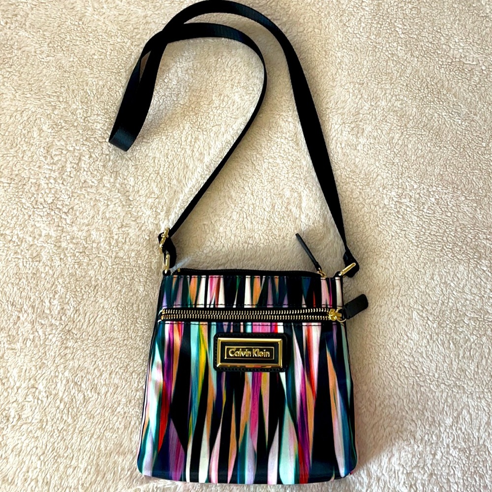 NEW Calvin Klein Stunning Crossbody Bag